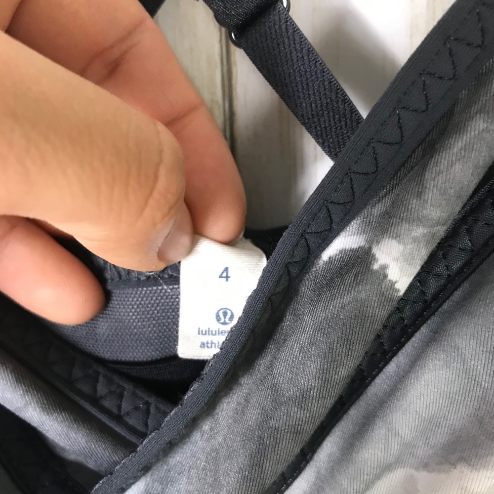 Lululemon Tank Top - Picture 6 of 6